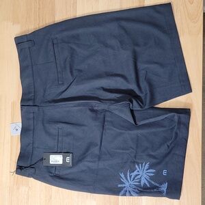Travis Mathew "In The Boneyard" Men's Size 32 Designer Golf Shorts Black NWT